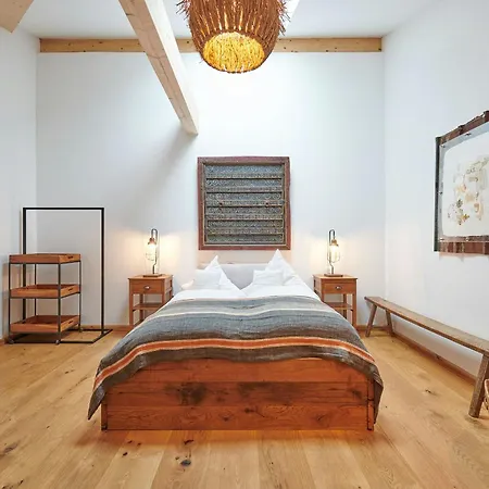 Loft Flat By Chiemsee With Panoramic Window شقة