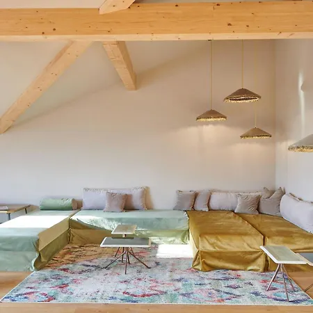 Loft Flat By Chiemsee With Panoramic Window شقة Übersee