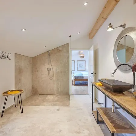 Loft Flat By Chiemsee With Panoramic Window شقة